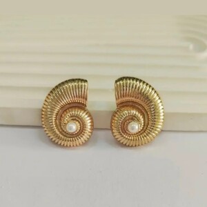 Snail earrings